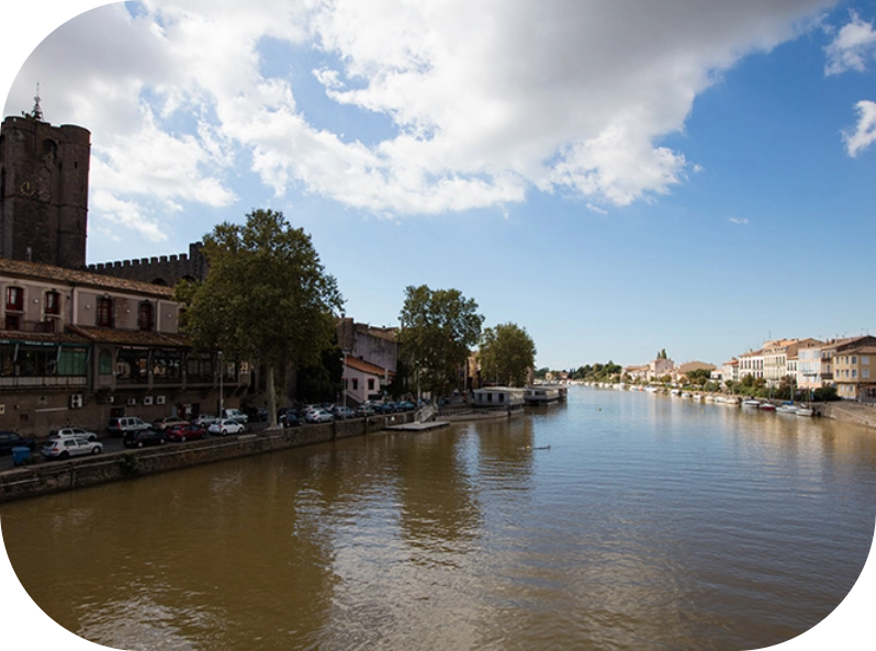 Le Camping 4 étoiles dans l’Hérault le Neptune, labellisé Accueil Vélo, offre la possibilité de découvrir les charmes d’Agde