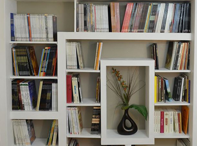 Bibliotheek van de 4-sterrencamping Le Neptune in Agde