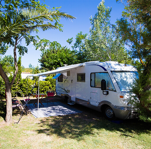 Vermietung von privilegierten Standplätzen für Wohnmobile auf dem Campingplatz Camping Le Neptune in Agde