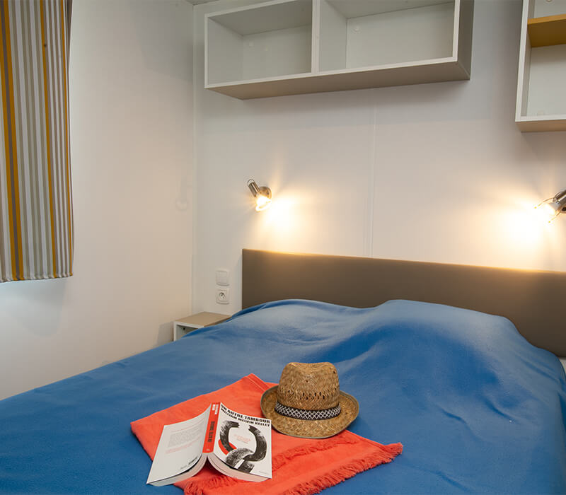 Chambre lit double - Camping Agde Le Neptune